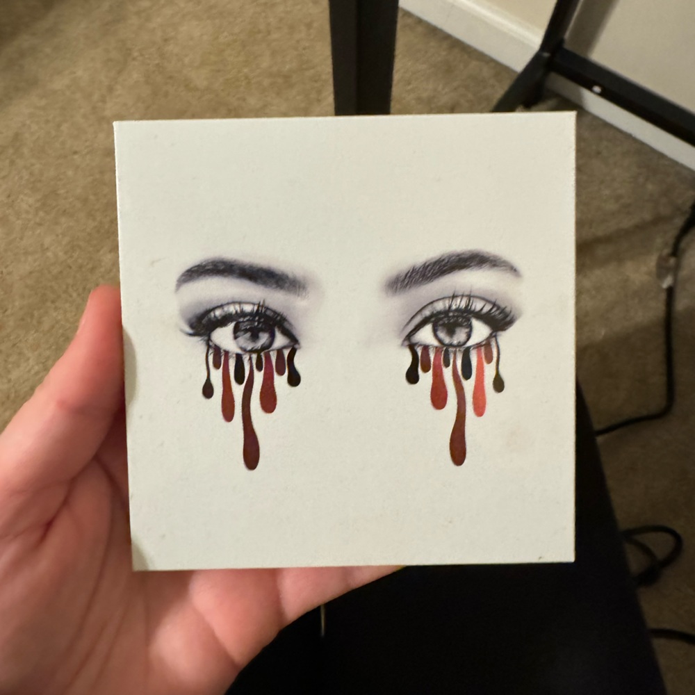 Kylie Eye Shadow Palette